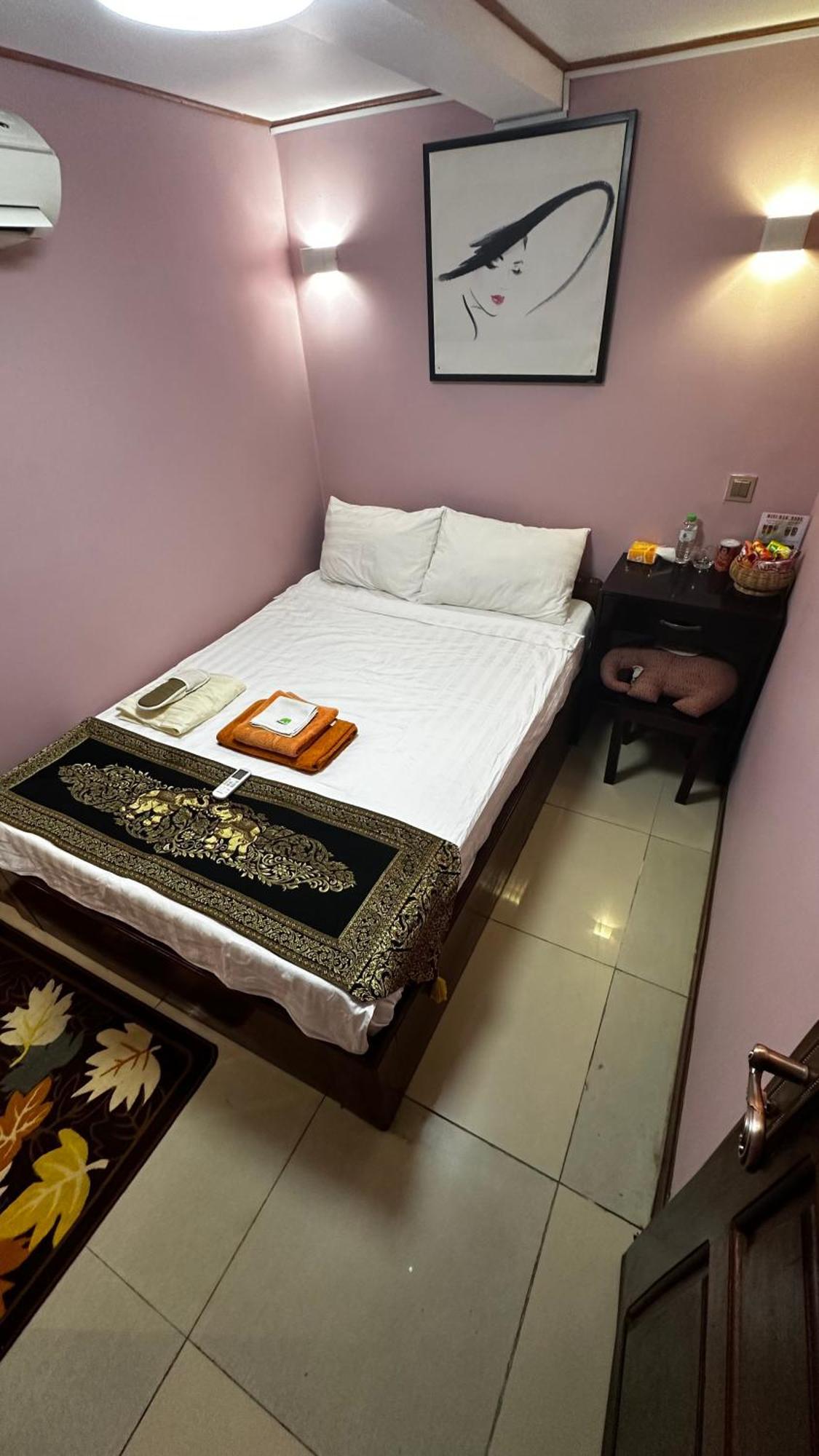 Hawaii Lounge Hotel Sihanoukville Szoba fotó